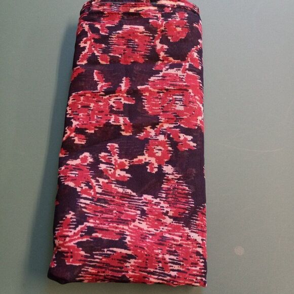 Blue/Red Floral Lightweight/Sheer 72 X 19 Scarf Cottagecore Grandmacore - Picture 6 of 6